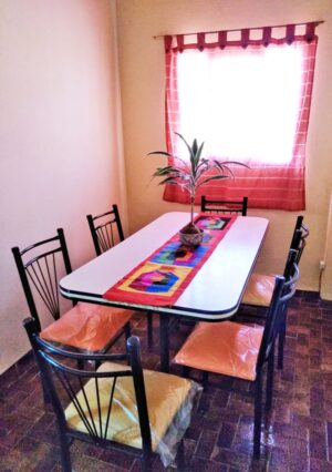 JUEGO DE COMEDOR DE CAÑO: MESA FORMICA 150X80 + 6 SILLAS MODELO ABANICO